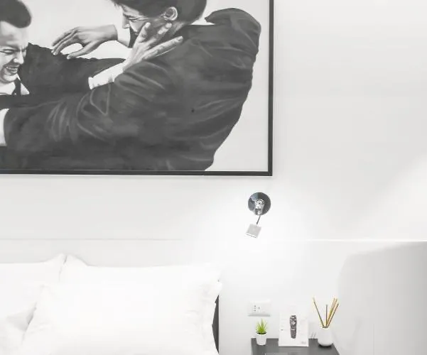 V-accommodation Iv Fontane 4* Roma