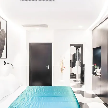 V-accommodation Iv Fontane 4* 罗马
