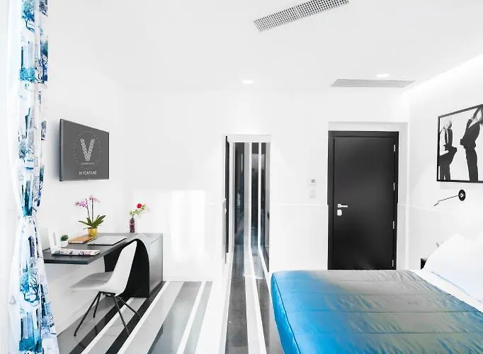 招待所 V-accommodation Iv Fontane 4*